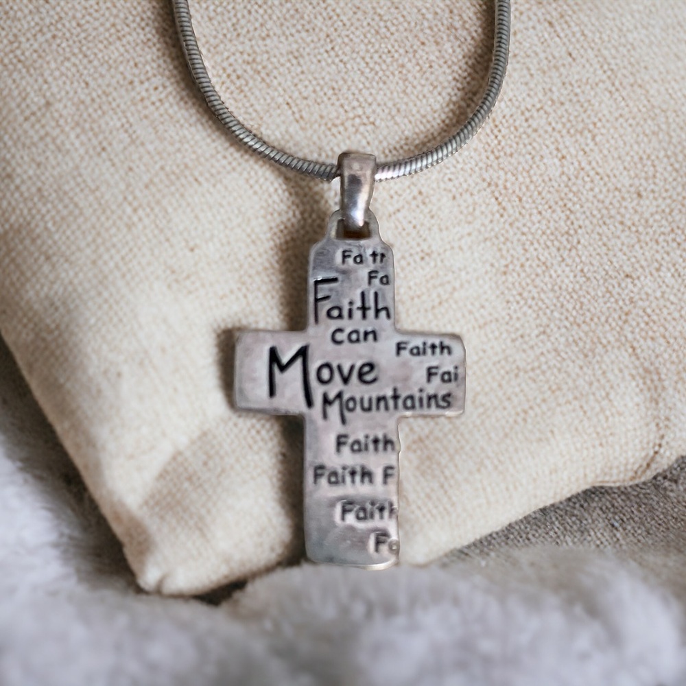 Faith Can Move Mountains sterling silver pendant